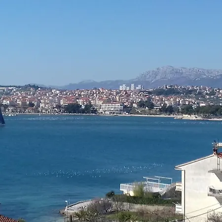 Apartment Luketa Podstrana