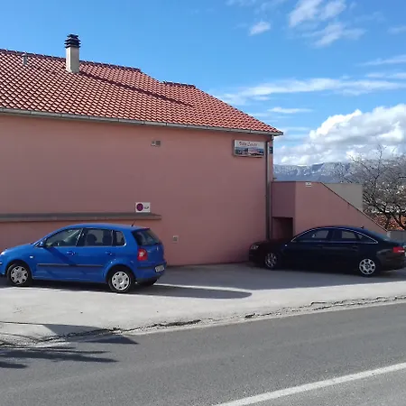 Luketa Hotel Podstrana