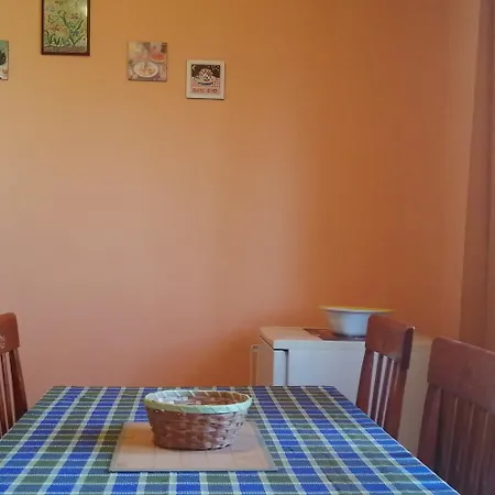 Luketa 3* Podstrana
