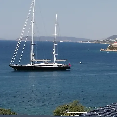 Luketa Hotel 3*