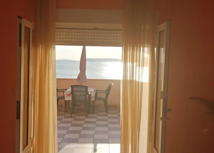 Luketa Appartement *
