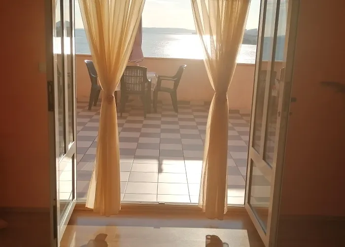 Luketa Appartement *