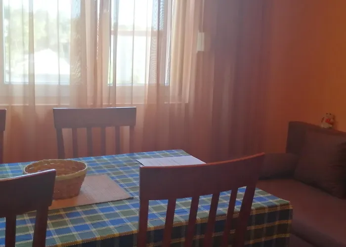 Luketa Podstrana
